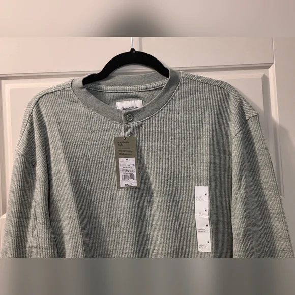 NWT Goodfellow & Co. Men's Long Sleeve Textured Henley T-Shirt - Sage Green M - Picture 4 of 6